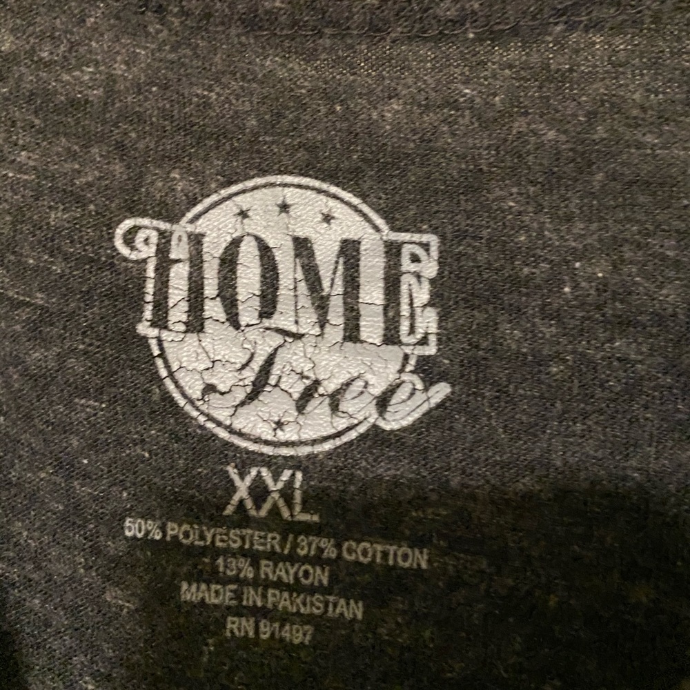"Georgia" Tee - Picture 2 of 3